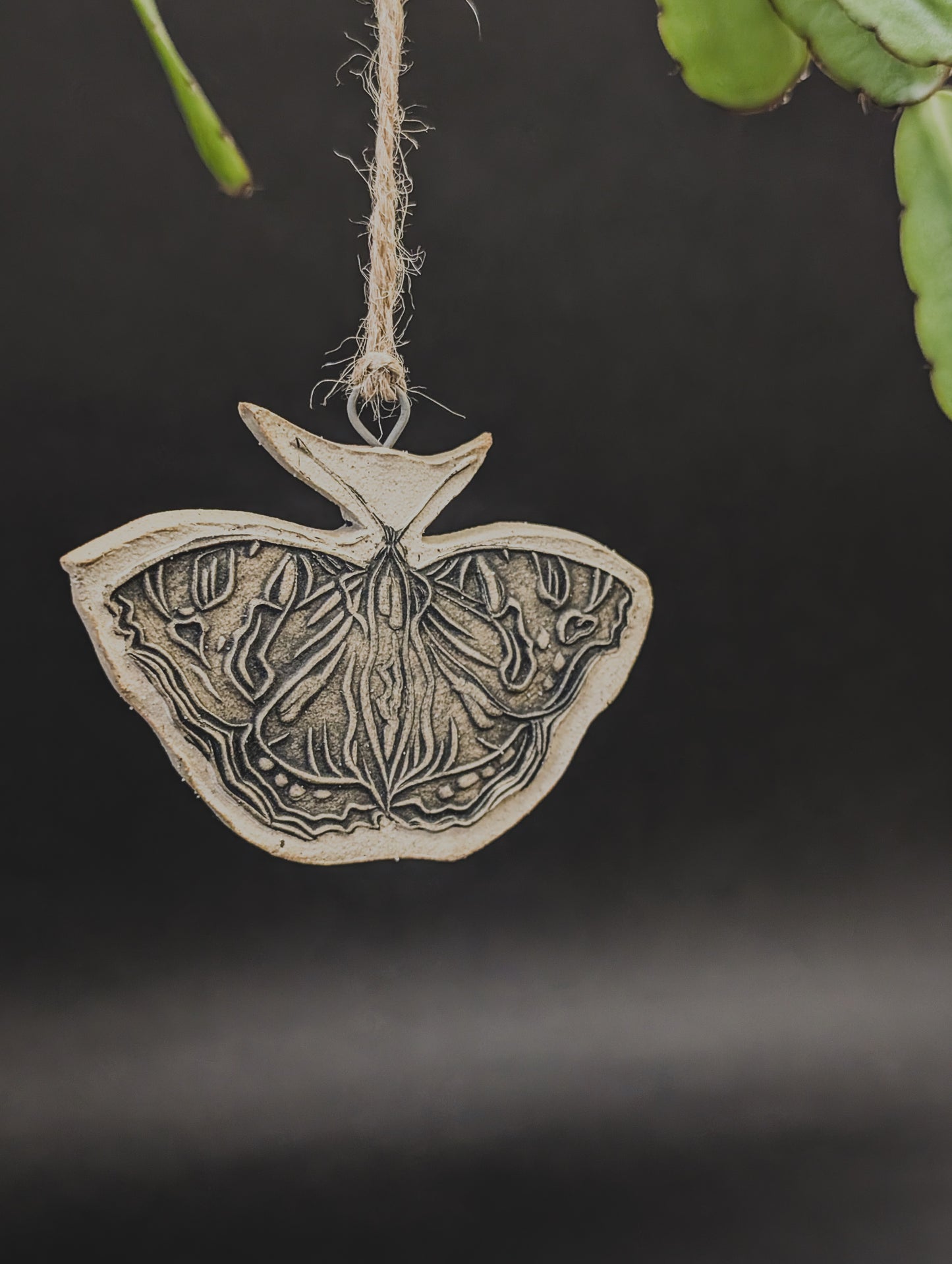 Woodland decs - matte black