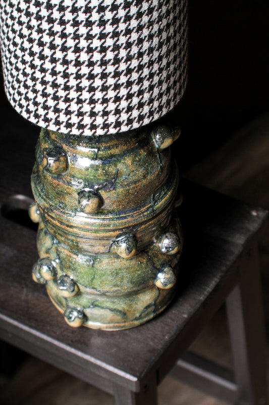 Gastropod lamp base