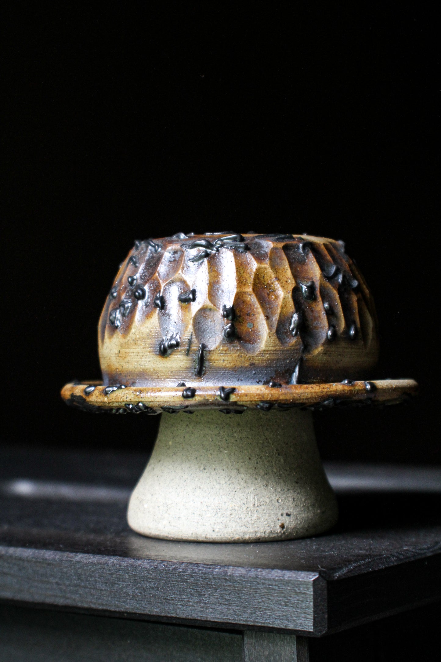 Champignon II sculpture