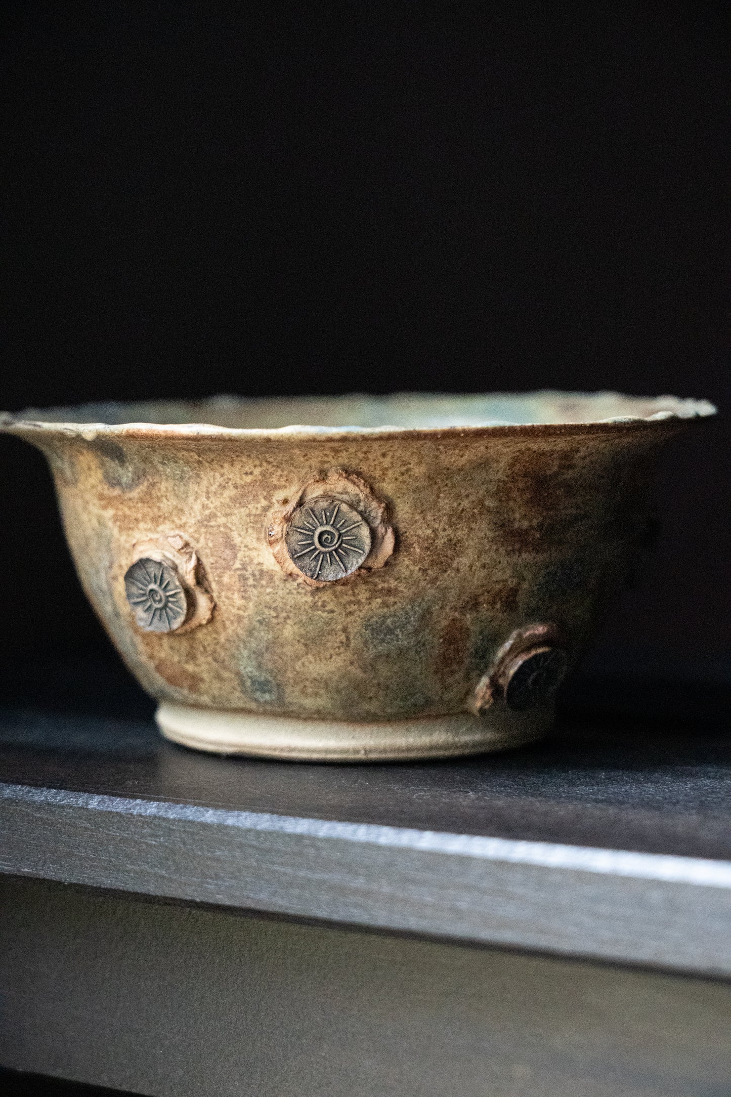 Sunburst Charm Bowl - Biscuit